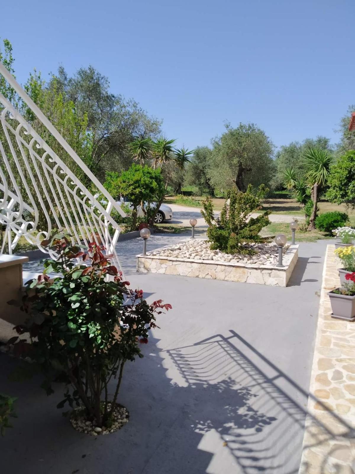 Trousas Apartments Roda (Corfu) Exterior foto