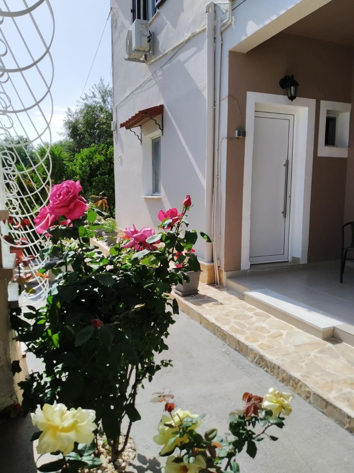 Trousas Apartments Roda (Corfu) Exterior foto